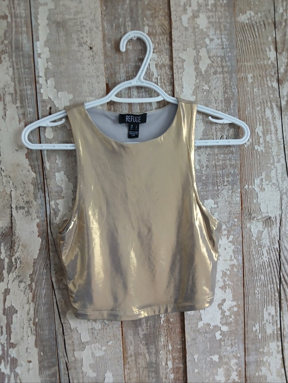 (2/20$)Refuge Metallic Gold Crop Tank